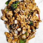 Best Kung Bo Chicken 宫保鸡（晚餐） in Covington, LA