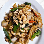 Best Cashew Chicken 腰果鸡（晚餐） in Covington, LA